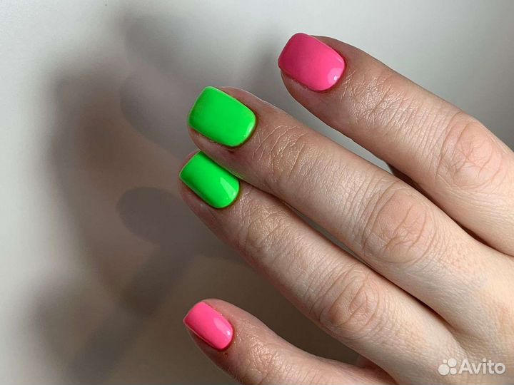 Маникюр и педикюр