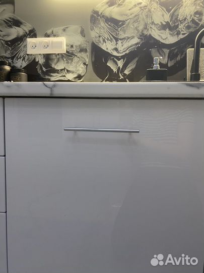 Мебельные ручки