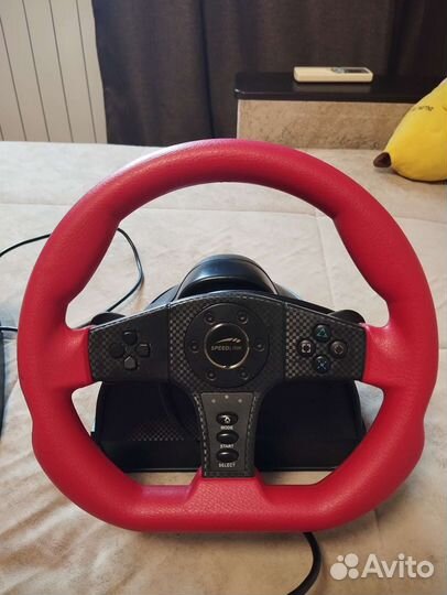 Игровой руль с педалями