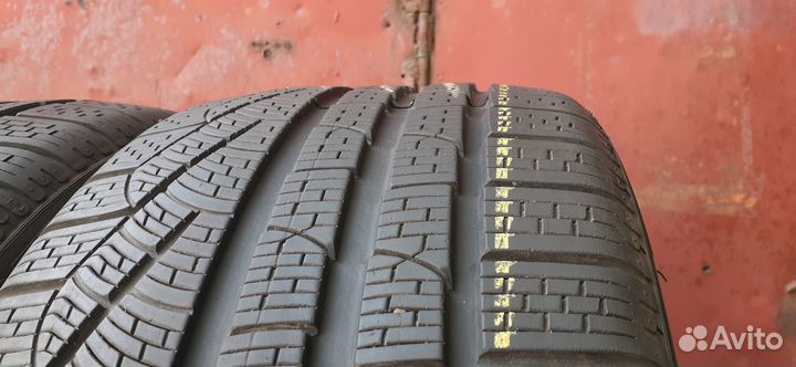 Pirelli Winter Sottozero 270 Serie II 245/35 R20