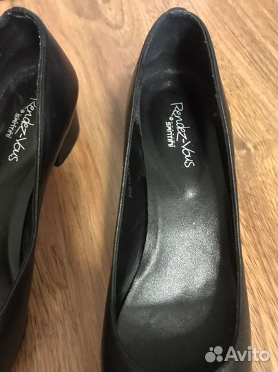 Туфли женские 40 р натуральная кожа Новые