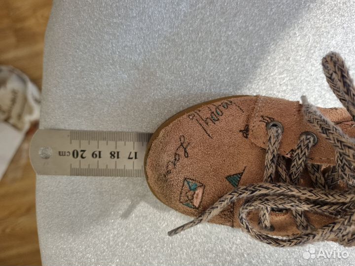 Ботинки zara 24 весна с рисунком