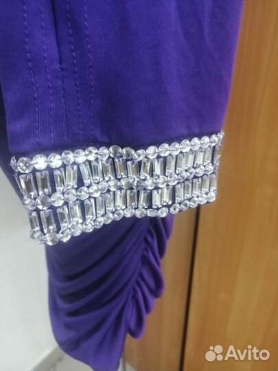 Вечернее платье