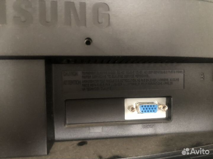 Монитор Samsung 19