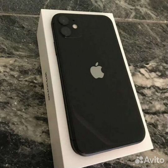 Телефон iPhone 11 заблокирован