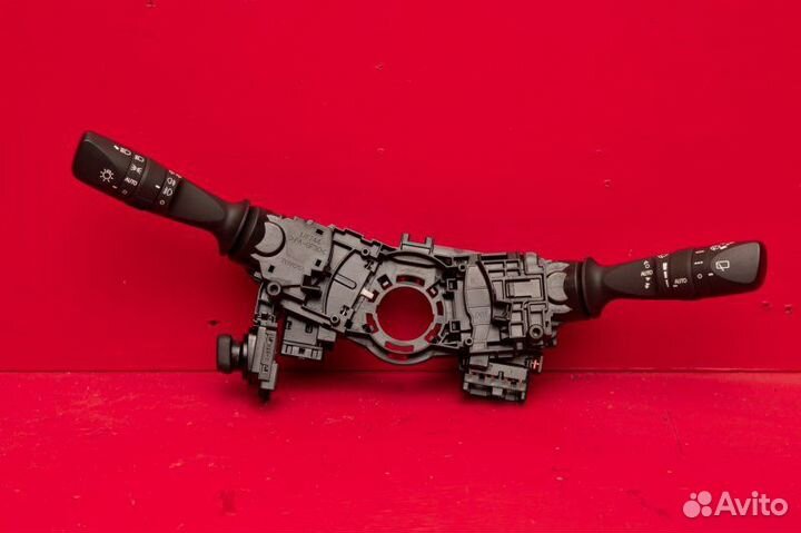 Подрулевой переключатель Toyota Land Cruiser 200