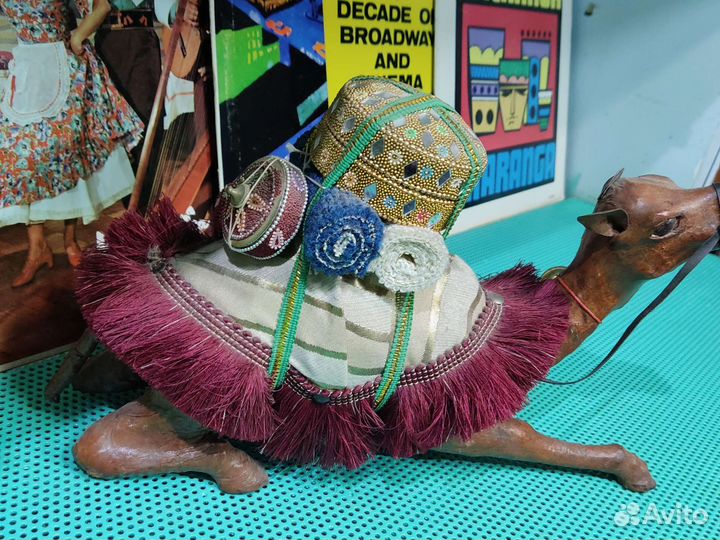 Статуэтка верблюд