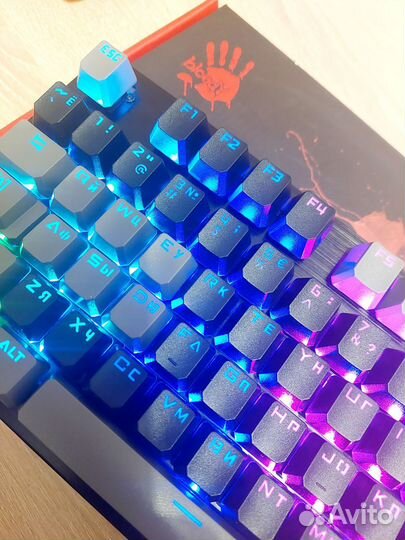 Клавиатура bloody B820R RGB-качественная механика