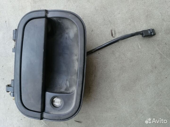 Ручка наружняя N28W для Mitsubishi RVR 1991-1997