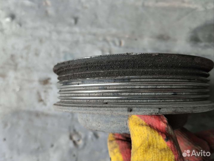 Шкив помпы Faw V5