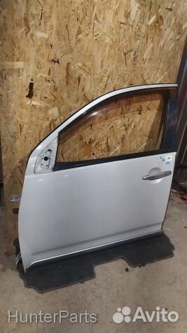 Дверь передняя левая Mitsubishi Outlander XL
