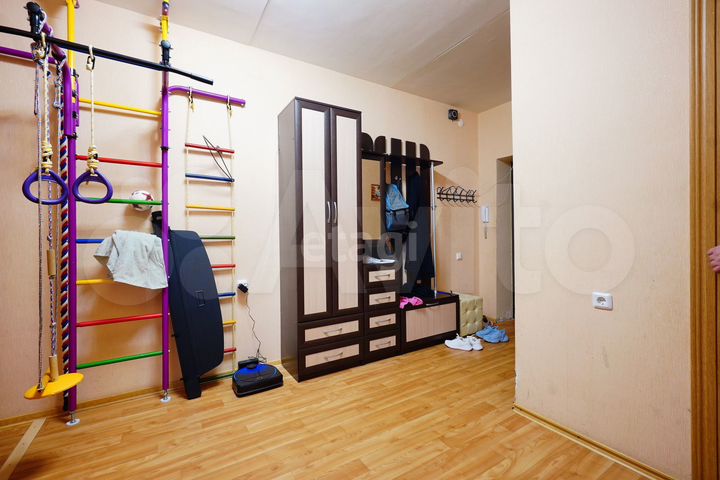 3-к. квартира, 94,2 м², 3/6 эт.