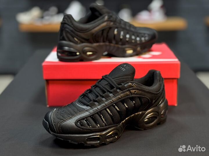 Nike Air Max Tailwind 4 Black