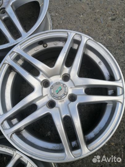 Диски литые R-15 (4х100) рено, лада
