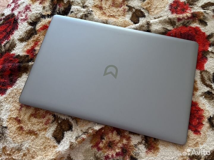 Ноутбук irbis NB75