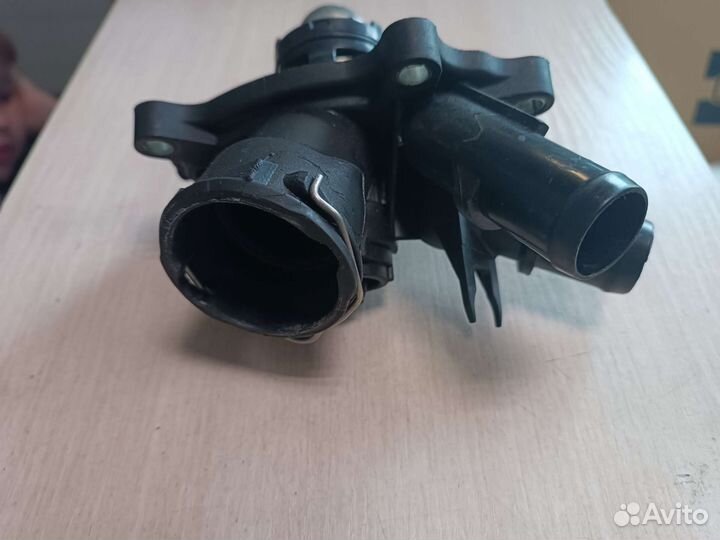 Термостат в сборе mercedes C-class W204 W212