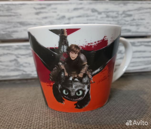 Игрушка в кружке из Магнита