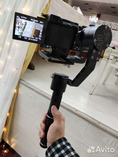 Zhiyun crane v2. 1800грамм