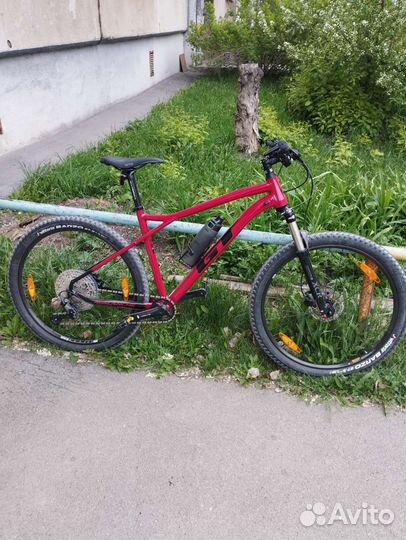 Горный велосипед gt 27.5 avalanche elite