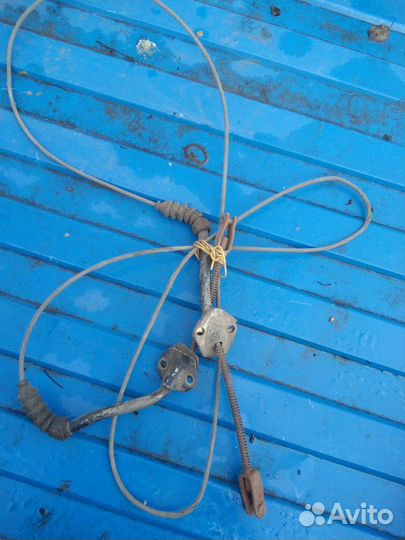 Тросик ручника