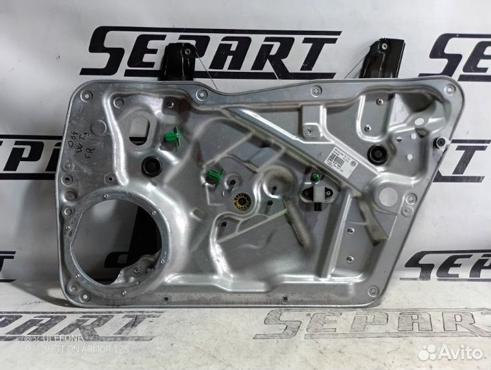 Стеклоподъемник передний правый Volkswagen Tiguan