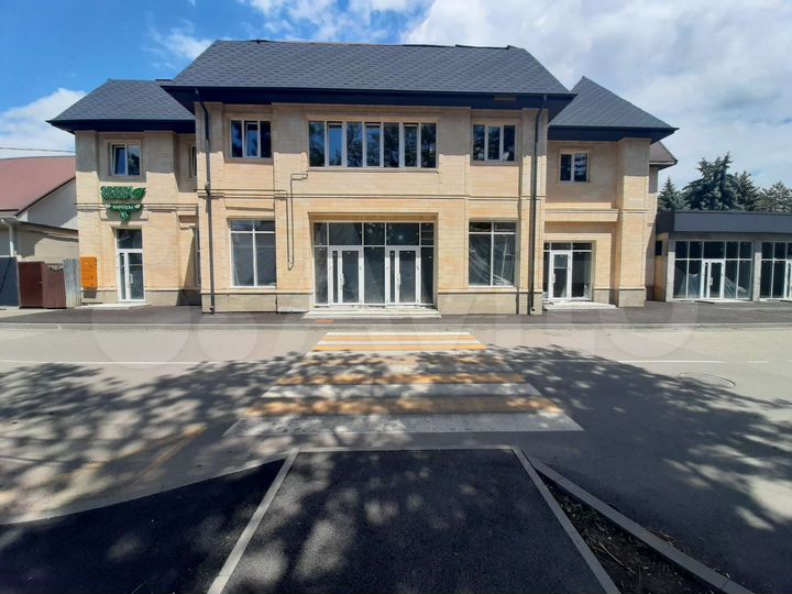 2-к. квартира, 97,5 м², 2/2 эт.