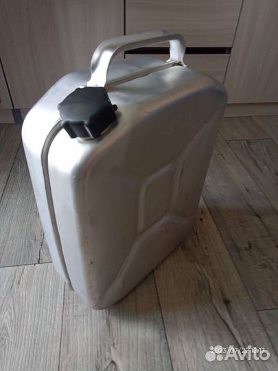Канистра 20 литров.алюминий