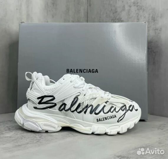 Balenciaga Track Graffiti