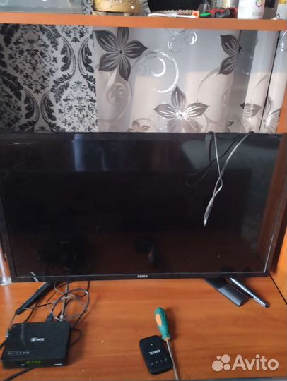 Телевизор ЖК бу