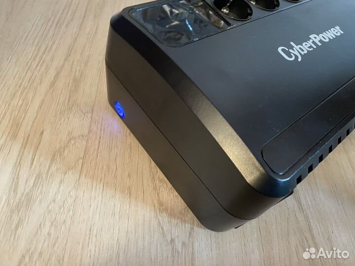 Ибп CyberPower BU850E