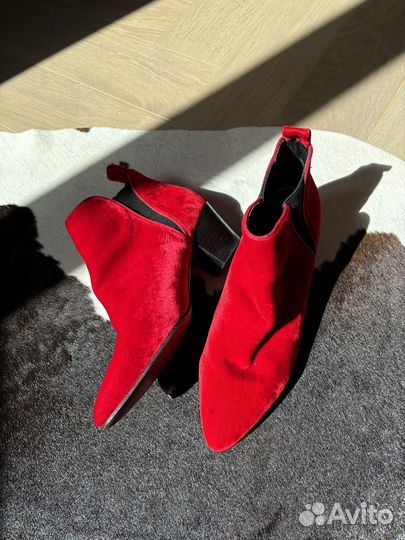 Ботинки Kurt Geiger 39