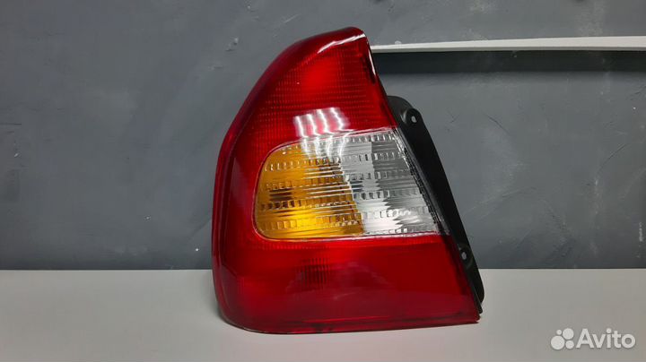 Фонарь задний левый Хендай Акцент тагаз