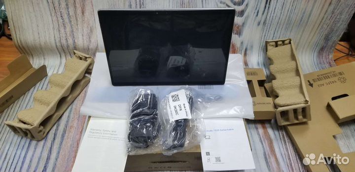 Планшет Dell Latitude 7320 Detachable i7 16GB 256G
