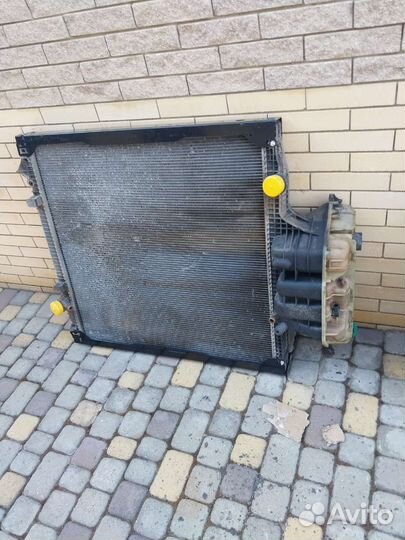 Радиатор охлаждения Ман тга