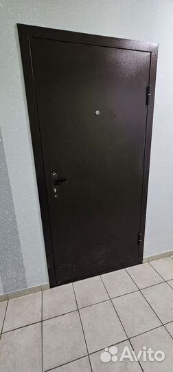 Дверь от застройщика