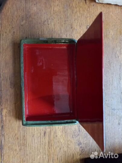 Шкатулка для ювелирных украшений (Федоскино)