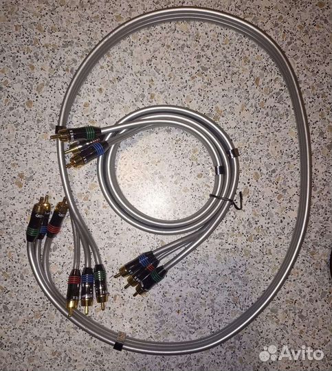 Акустический кабель qed