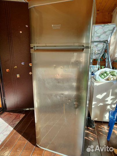 Холодильник hotpoint ariston бу