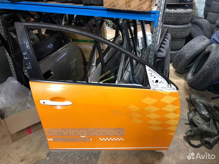 Дверь боковая Б/У BBY45802X