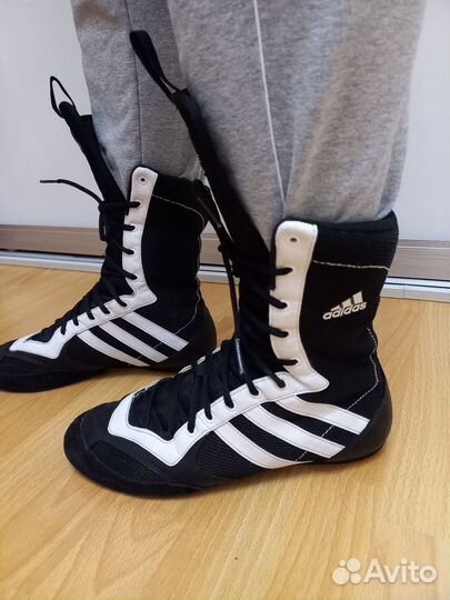 Кроссовки adidas для бокса