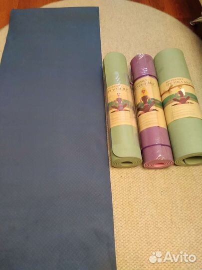 Коврик для йоги и фитнеса новые