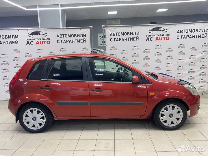 Ford Fiesta 1.4 МТ, 2007, 292 385 км