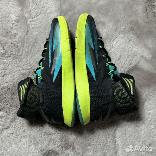 Баскетбольные кроссовки Nike Zoom Hyperrev