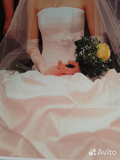 Свадебное платье р. 44