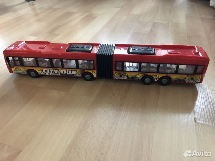 Игрушка автобус