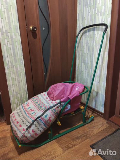 Детские санки с колесами