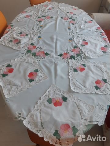 Скатерть и 9 салфеток Китай