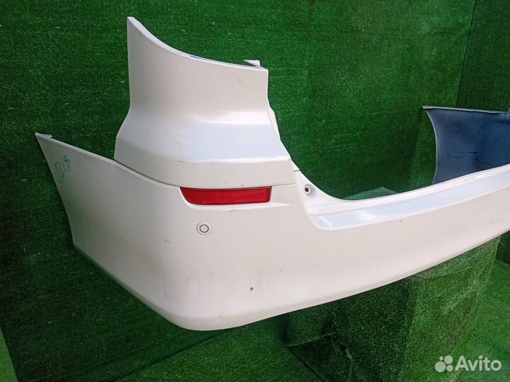 Бампер задний Toyota Alphard MNH10 1MZ-FE 2002.11