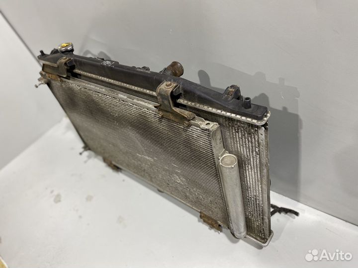 Радиатор диффузор accord 8