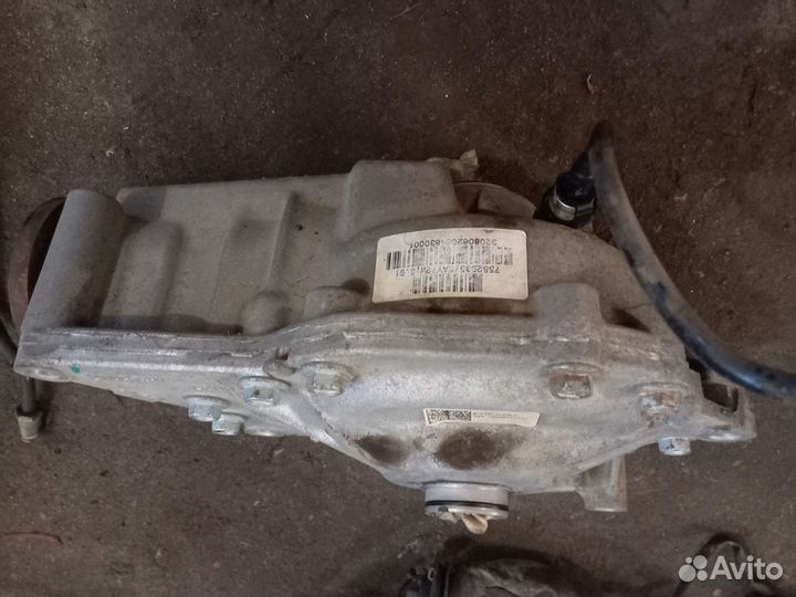 Редуктор передний BMW X5 E70